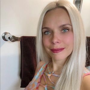 Meet your Posher, Christine